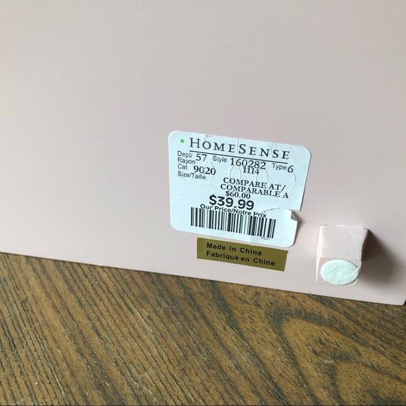 Pink jewelry box with crystal knobs - Picture 6 of 8